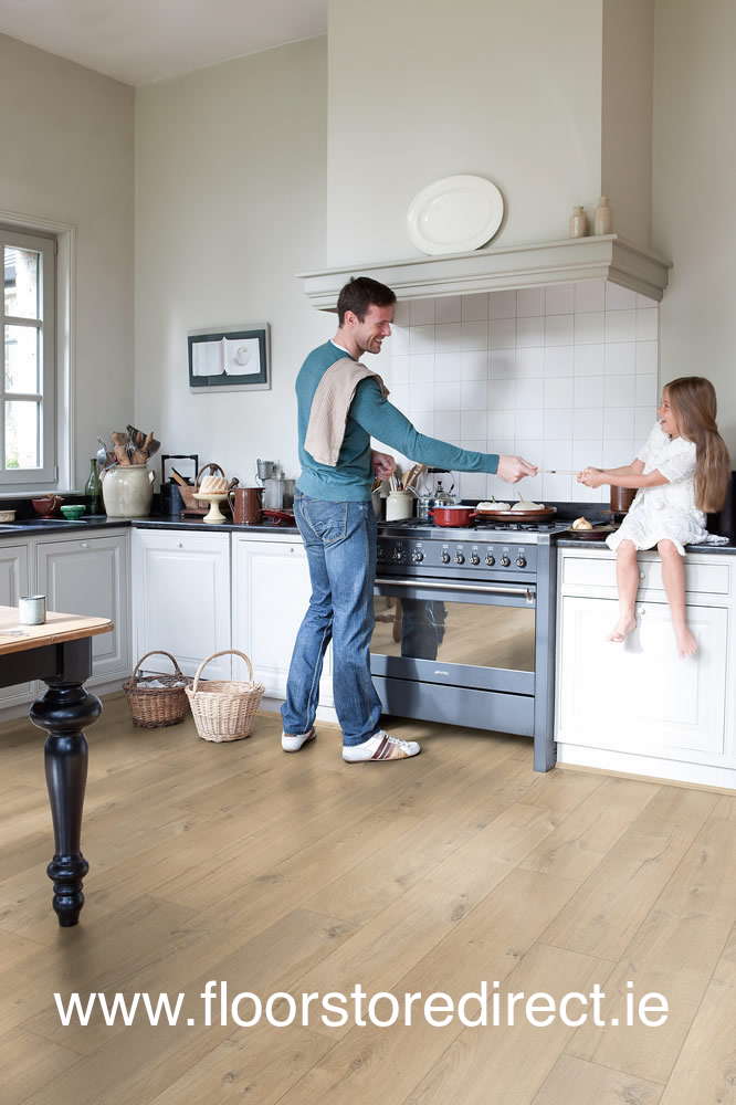 floor store direct-quickstep-impressive_ultra-soft_oak_medium